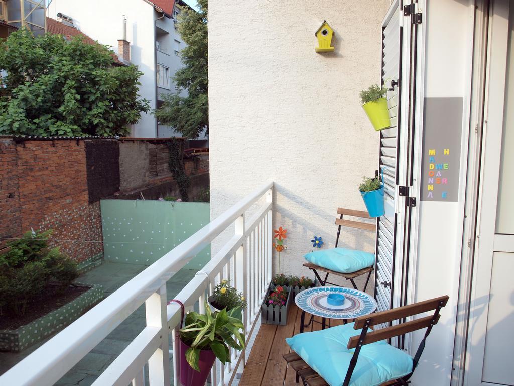 Apartment Witty Please Zagreb Habitación foto